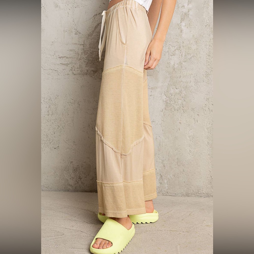 PRE ORDERS SOLD OUT Adorable Soft POL Cropped Pants with Pockets | - Picture 4 of 6